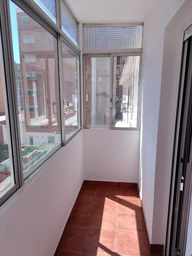 Ferienwohnung Apartamento El Torreon, Con Opcion A Parking Saragossa Exterior foto